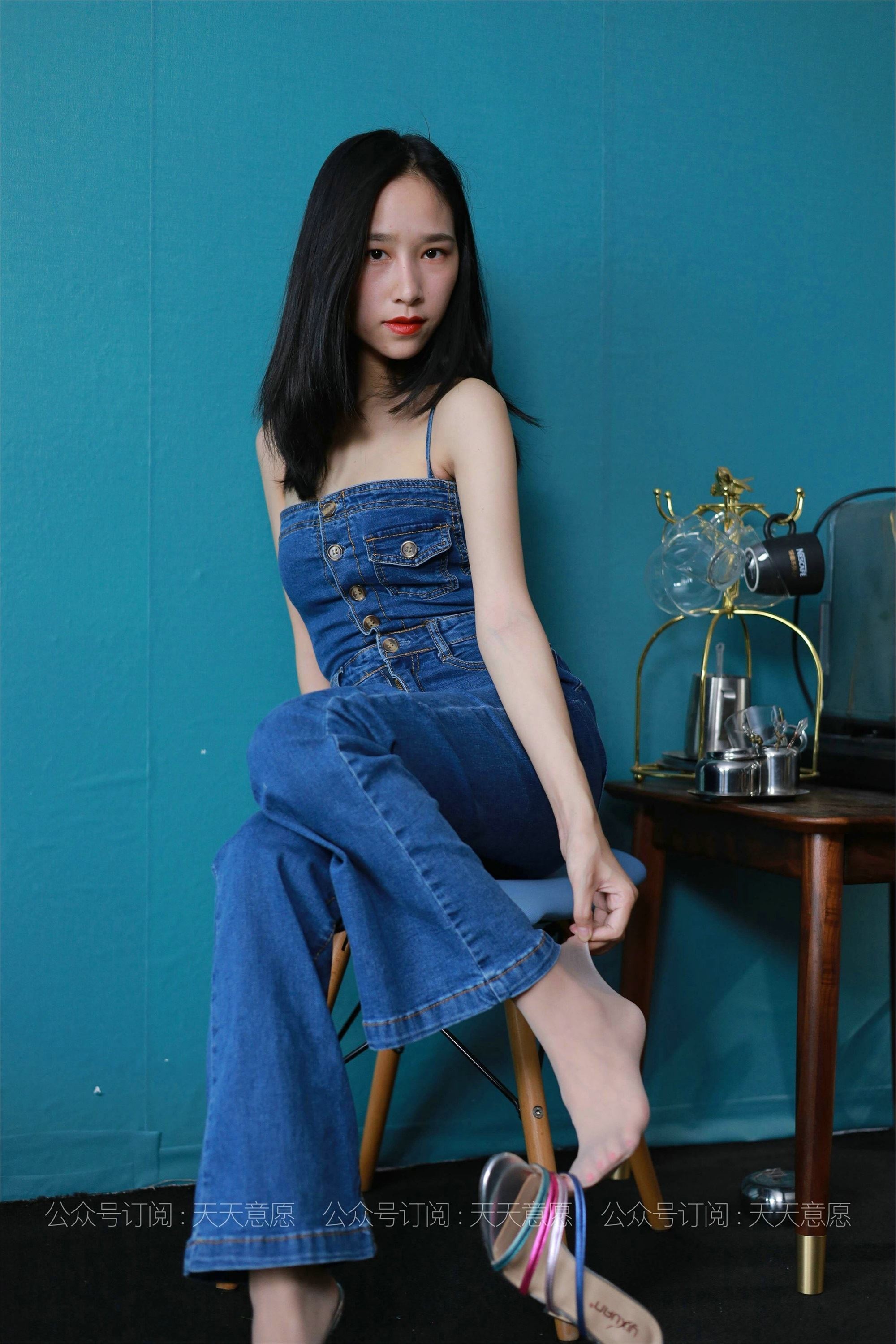 IESS异思趣向  2021.08.04 丝享家879：美子《美背库里丝》